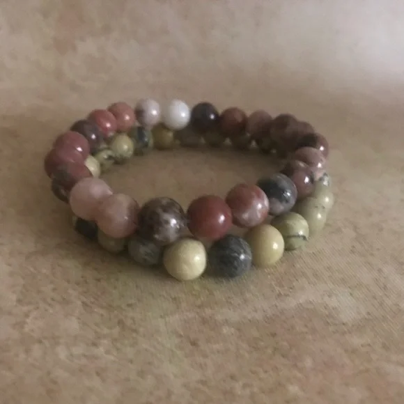 Agate Beads Bracelets - Picture 5 of 6